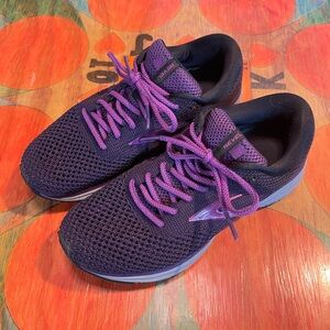 Brooks Revel 2 Womens Size 9 Purple Athletic Running Shoes Sneakers 1202811B080